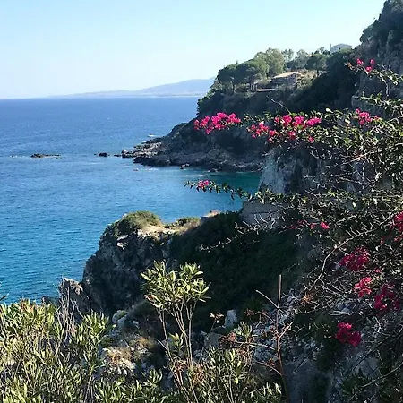 Bay Copanello