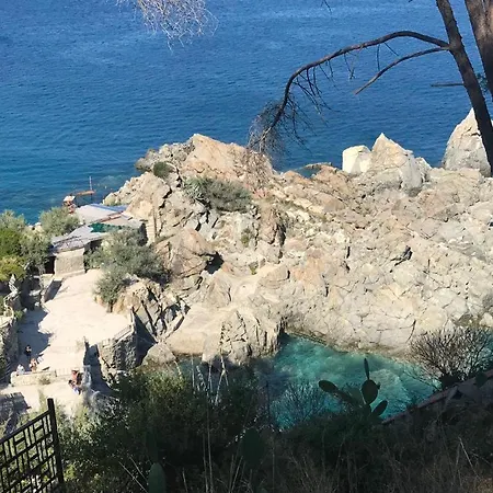 Bay Copanello
